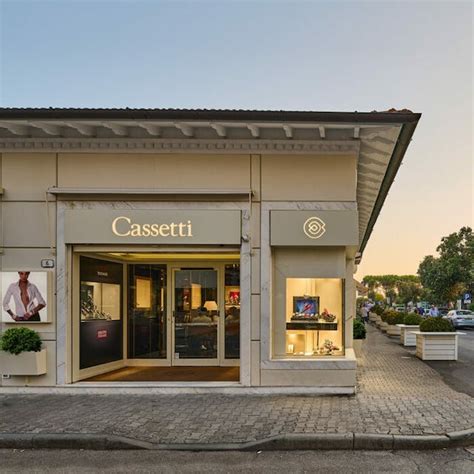 Boutique Cassetti Jewels and Luxury watches Forte dei Marmi.